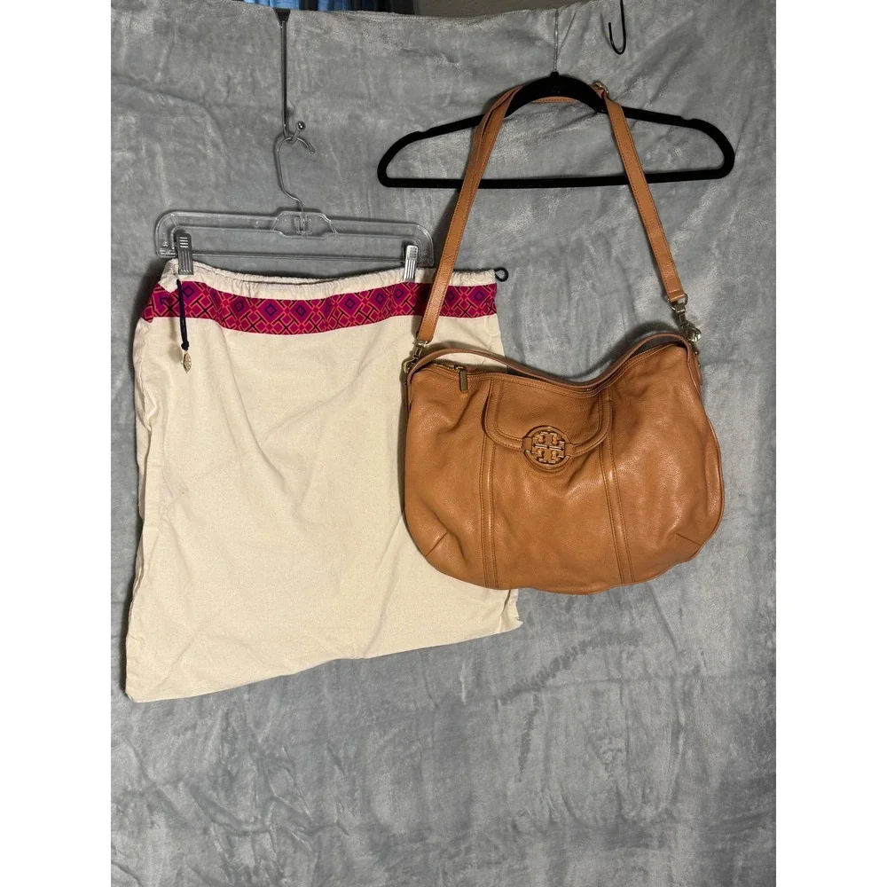 Tory‎ Burch Tan Pebbled Leather Hobo Shoulder Bag Crossbody with Dust Bag large